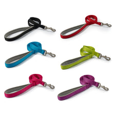 Load image into Gallery viewer, Viva Padded Snap Lead 75kg 100cm x 2.5cm (Black, Blue, Red, Green, Purple, Pink)
